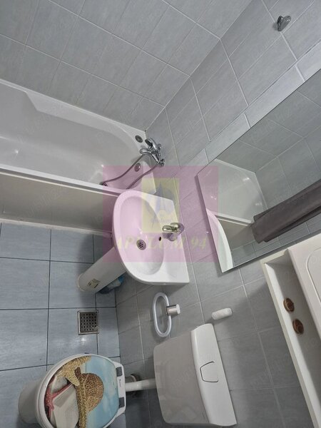 Garsoniera | Complex Rasarit de Soare   Auchan Titan | Etaj 10 din 11 | 69.000